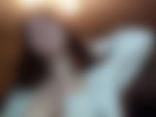 Live cam show with AlizaLiggett - Amateur on Camsoda