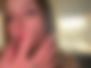 Live cam show with AntionetteDejong - Baby on Camsoda