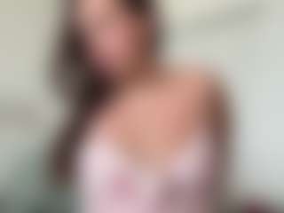 bellag825's Live Sex Cam Show