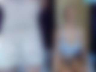 Live cam show with Lovedrizzles - Gray Eyes on Camsoda