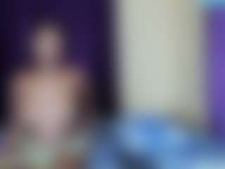 Live cam show with Lovedrizzles - Gray Eyes on Dolls Live