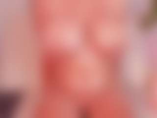 Mylovegenesis MILF webcam performer live streaming