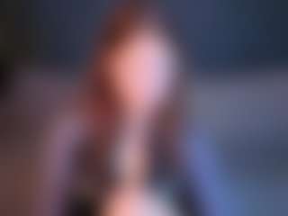 Live cam show with Olivia - Oil on CSO-WL