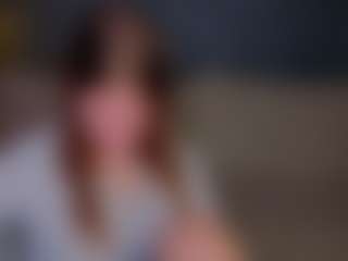 Live cam show with Olivia - Spanks on justonemore.cc