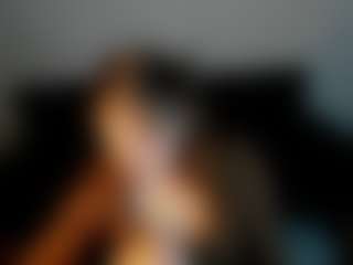 Live cam show with Olivia - Body Massage on Camiplay Live