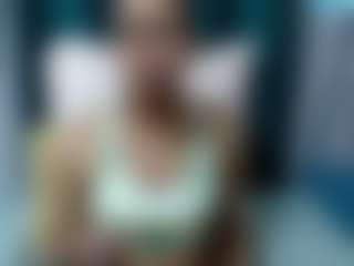 Live cam show with SatinDream - Moaning on liverealitysex.com