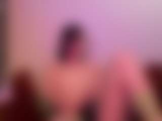 Live cam show with Christine - Green Eyes on livesuperchat.net