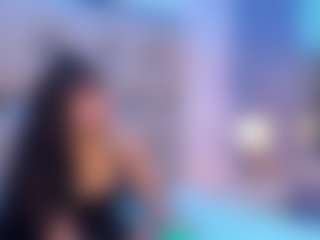 Live cam show with AnniaHart - Big Tits Small Tits on Fling VIP Chat