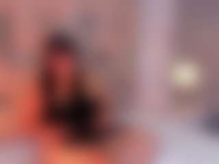 AnniaHart's Live Sex Cam Show