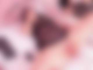 AnniaHart's Live Sex Cam Show