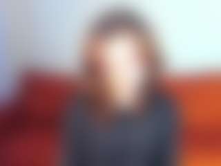 Live cam show with Delora-Romano1 - Ass Clapping on camtv