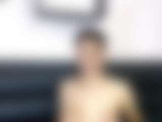 noah-velmont's Live Sex Cam Show