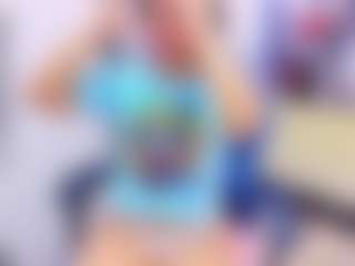 bebaa-clark MILF webcam performer live streaming