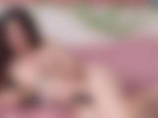Live cam show with BunnyVicee - Fingering on TottyGirls