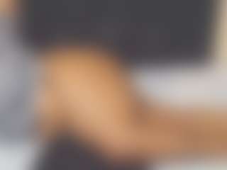 Curvyamara-250's Live Sex Cam Show