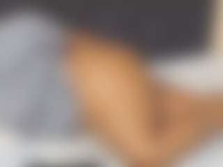 Live cam show with Curvyamara-250 - Brown Eyes on chickslive.net