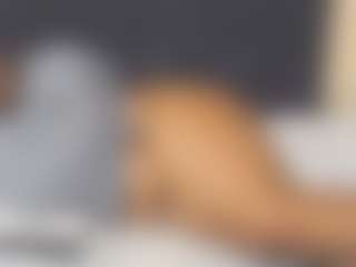 Live cam show with Curvyamara-250 - Eating Pussy on UwU Esports