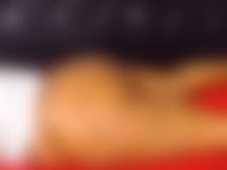 Curvyamara-250's Live Sex Cam Show