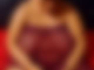 Curvyamara-250's Live Sex Cam Show