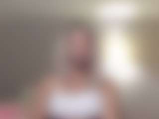 hotalice719's Live Sex Cam Show
