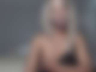 hotalice719's Live Sex Cam Show