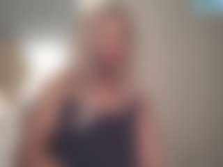 Live cam show with hotalice719 - Implants on Fit Hotties