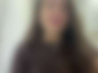 Live cam show with LeontinePedroso - Bikini on Camming Site
