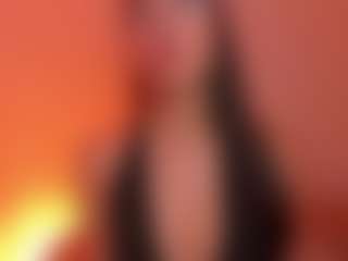 Live cam show with Megann Cute - Nipple Piercings on Gym Cam Girls