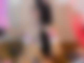 Live cam show with ARIANALEE19 - New Young Adult on TeamSkeetLive