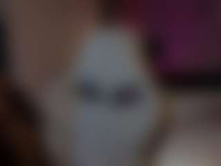 Live cam show with blaackk-caatt - Body Massage on SquirtSoMuch