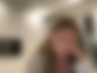 Live cam show with CelestineErner - Cum on Gym Cam Girls