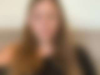 Live cam show with Avelia - Mature on crypto-cams
