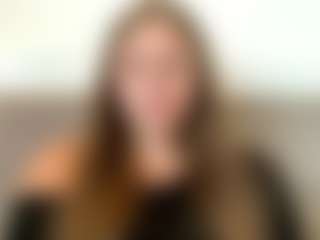 Live cam show with Avelia - Green Eyes on crypto-cams