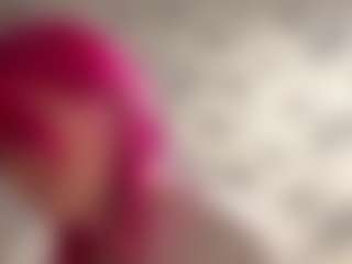 Live cam show with Mira - Green Eyes on Camsoda