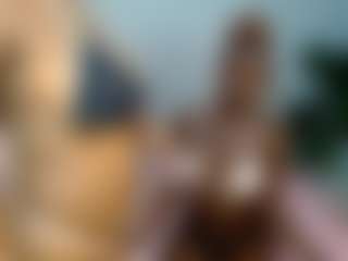 Live cam show with LunaDarlin - Cum on xxxlivecams.org