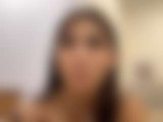 LoraKatona's Live Sex Cam Show