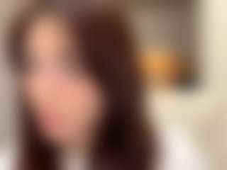LoraKatona's Live Sex Cam Show