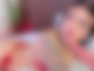 Live cam show with Madissson-lee - Green Eyes on Hubzter Live