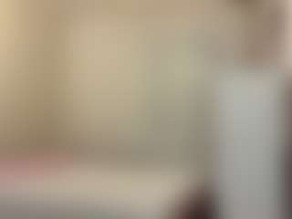 Live cam show with MelaniLancon - Blonde Hair on Camsoda