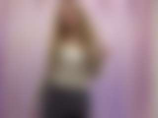 Live cam show with MelaniLancon - Blonde Hair College on Camsoda