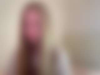 Live cam show with MelaniLancon - Athletic College on TeamSkeetLive