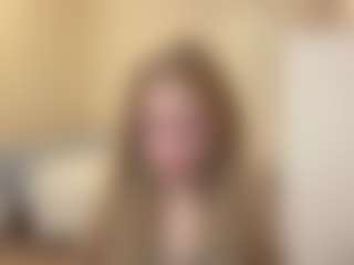 Live cam show with MelaniLancon - Blonde Hair College on SxyPornLive