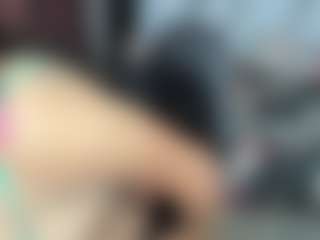 quee-valeria's Live Sex Cam Show