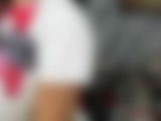 Cam Show en direct de quee-valeria