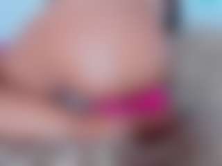 Abrilsumer's Live Sex Cam Show