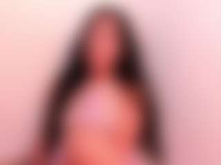 Live cam show with Bihanca - Moaning on liverealitysex.com