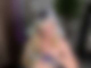 Live cam show with melissa-sann - Bra on Lustler