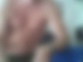 Romonaked's Live Sex Cam Show