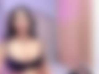 Live cam show with sofiaaroberts1 - Big Ass MILF on Camsoda