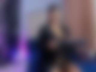 sofiaaroberts1's Live Sex Cam Show